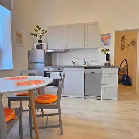 Elena Flat Mandarin Main Station Apartamento Duisburgo